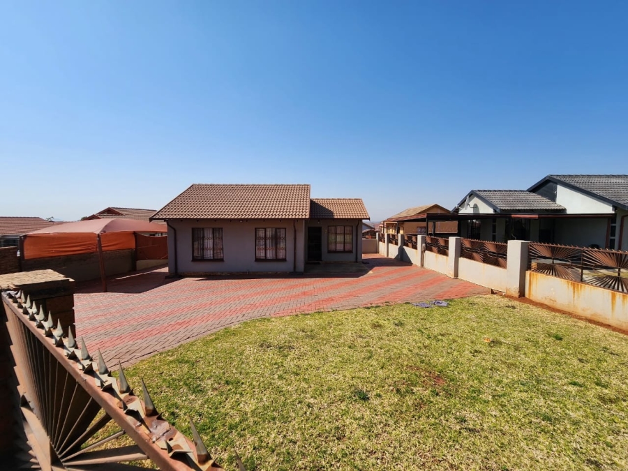 3 Bedroom Property for Sale in Tlhabane West North West